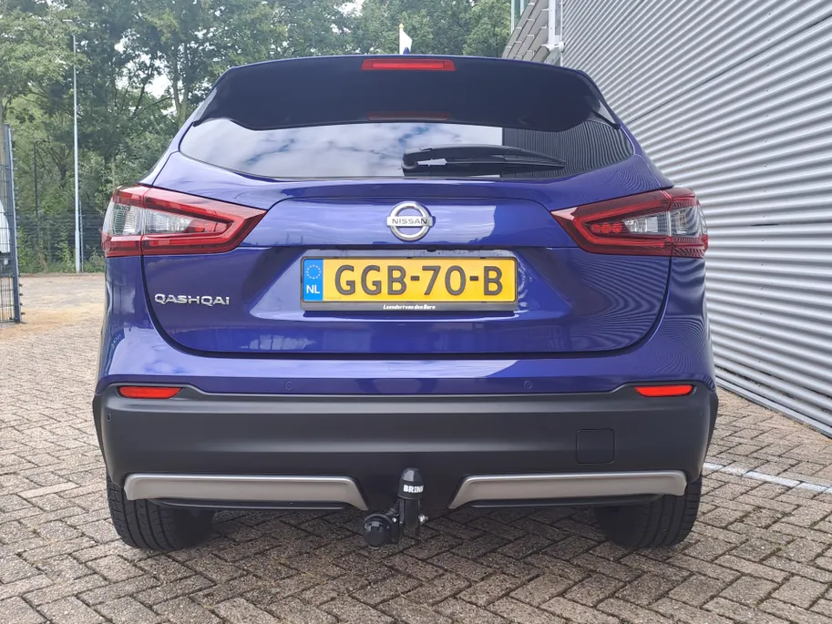 Nissan QASHQAI 1.3 DIG-T Design Edition | Automaat | Trekhaak | Pano Dak | Navi | Cruise | Camera | Apple Carplay/Android Auto | Stoel verrw.