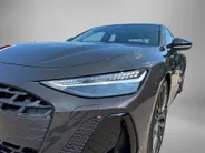 Audi A6 Limousine 2.0 e-hybrid quattro S Edition 299 PK · Tech pro · Luchtvering · B&O Premium 3D · Glazen panoramadak