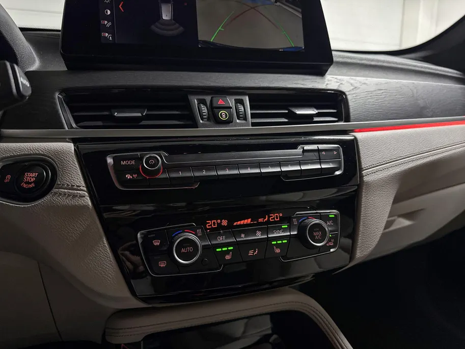 BMW X1 sDrive18i Business Edition Plus