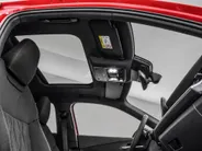 Audi Q3 Sportback 1.5 200kW e-hybrid S edition 272 PK · Tech pro · Glazen panoramadak · Sportstoelen alcantara met rode stiksels