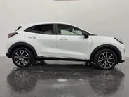 Ford Puma 1.0 EcoBoost 125PK Hybrid Titanium | Voorstoel massage | Trekhaak | Winterpack | Grootlicht assistent |