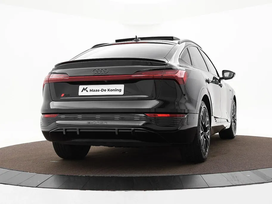 Audi Q8 Sportback e-tron 55 408pk Quattro S Edition 115 kWh · SOH 95,1% · Panoramadak · Luchtvering · Leder · 360 Camera · Elek. Voorstoelen · EXTRA INRUILKORTING ·
