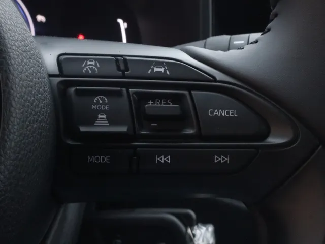 Toyota Aygo X Hybrid 115 play | Camera | Apple/Android Carplay