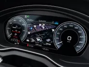 Audi Q5 Sportback 50 TFSIe 299 pk S-tronic S edition · Panoramadak · 360 Camera · Elek. Achterklep · Apple/Android Car Play · Navigatie · 20'' Inch ·
