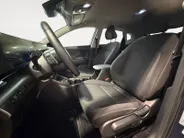 Hyundai Kona 1.6 GDI HEV Comfort Smart | Navigatie| Stoel/Stuurverwarming| Elektrische achterklep| Achteruitrijcamera| Parkeersensoren v+a |