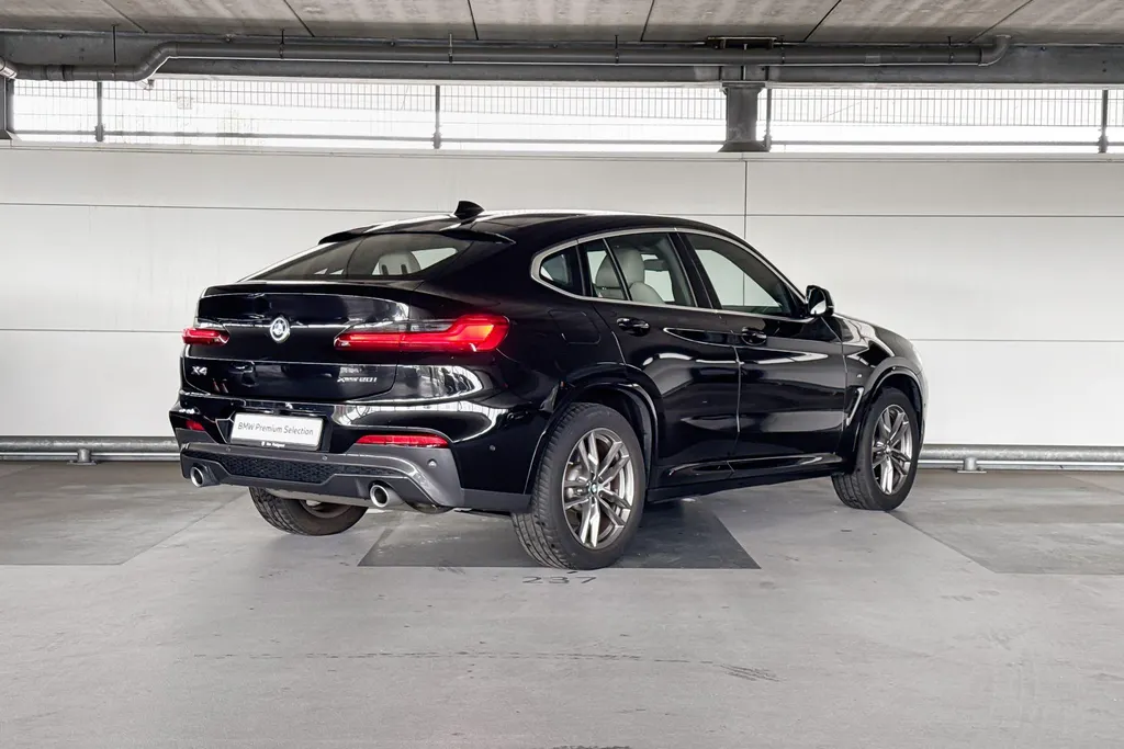 BMW X4 xDrive20i High Executive M-Sport