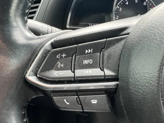 Mazda 3 2.0 SkyActiv-G 120 GT-M | LEDER | CAMERA | BOSE AUDIO | NAVIGATIE | NED AUTO | DEALER ONDERHOUDEN | STOEL + STUURVERWARMING | ACC |