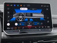 Volkswagen Golf 2.0TSI/265PK GTI DSG · Panoramadak · Camera · Trekhaak · Apple/Android Car Play · Garantie t/m 27-03-2030 of 100.000km