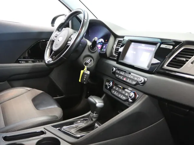 Kia Niro 1.6 GDi Hybrid DynamicLine