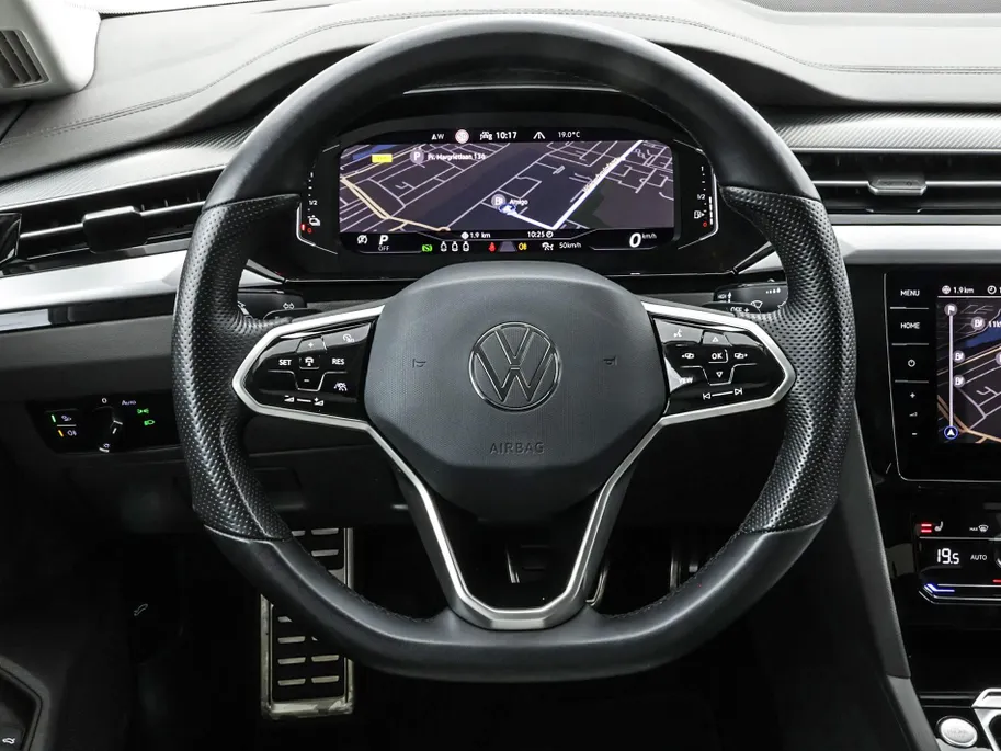 Volkswagen Arteon 1.4 TSI PHEV 218pk DSG eHybrid Elegance Business · Wegklapbare Trekhaak · Camera · Apple/Android Car Play · Dodehoek Detectie · Navigatie · 18'' Inch · EXTRA INRUILKORTING ·