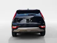 Kia Niro 1.6 GDi Hybrid DynamicLine TOT 5000,- VOORRAADVOORDEEL - informeer naar de beschikbare modellen