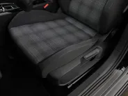 Volkswagen Golf 1.5 272pk DSG eHybrid GTE · Panoramadak · 360 Camera · Apple/Android Car Play · Stoel-& Stuurwiel Verwarming · 18'' Inch · Garantie t/m 25-06-2030 of 100.000km
