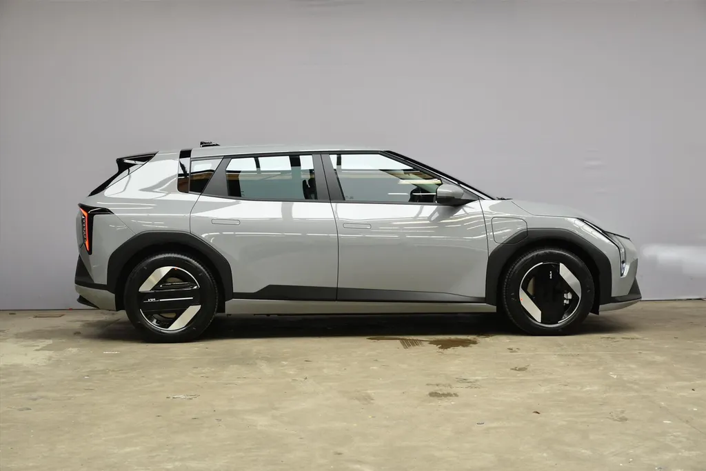 Kia EV4 58,3 kWh 204PK Air NIEUW