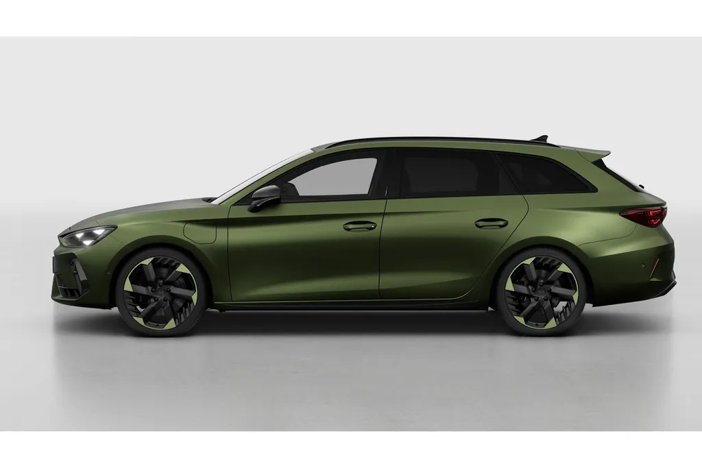 CUPRA Leon Sportstourer VZ Tribe Edition | Achteruitrijcamera | Digitaal instrumentenpaneel (Virtual Cockpit) | Draadloze Apple CarPlay™, Android Auto™
