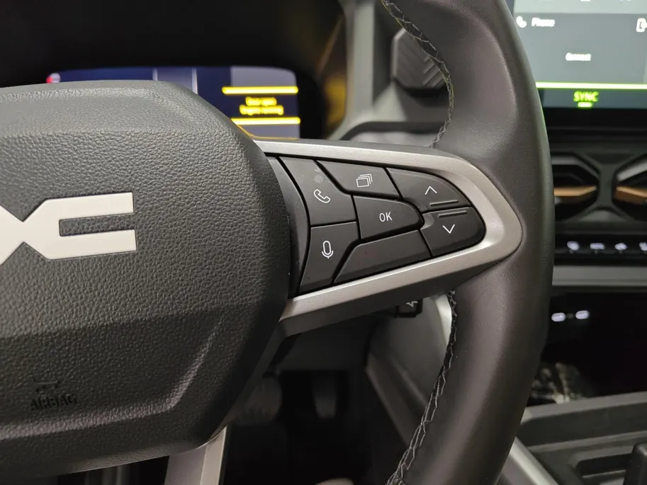 Dacia Bigster 1.8 Hybrid 155 Extreme AUTOMAAT NAVI AIRCO 360CAMERA CRUISE CONTROLE SCHUIFKANTELDAK APPLE CARPLAY ANDROID AUTO ZEER MOOIE AUTO DEALER ONDERHOUDEN