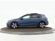 Volkswagen Golf 1.5 eHybrid GTE · Panoramadak · Camera · Inklap. Trekhaak · Matrix LED · Head-Up Display · Dynamic Chassis Control · Garantie t/m 17-07-2030 of 100.000km