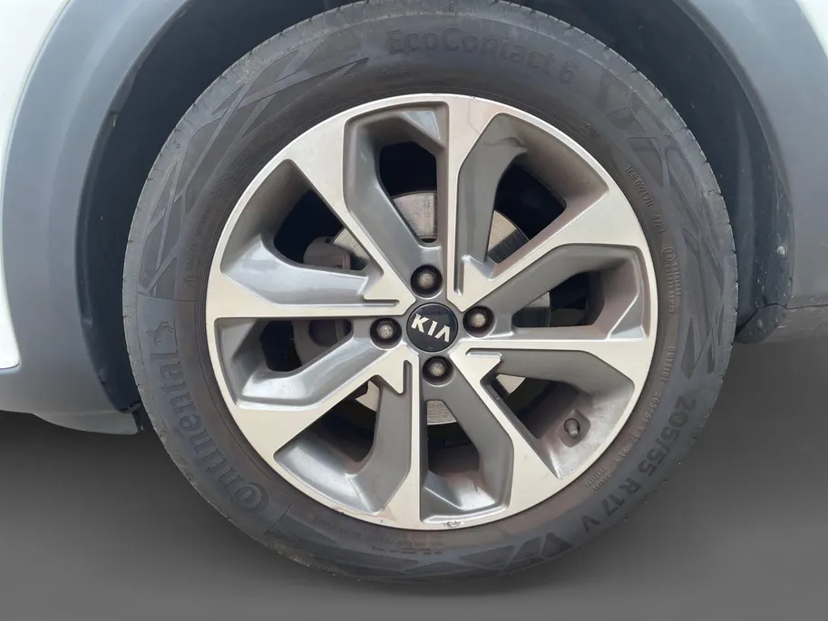 Kia Stonic 1.0 T-GDi Sports Edition | LM-Velgen | Navigatie | Parkeer camera | Cruise control | Luxe interieur