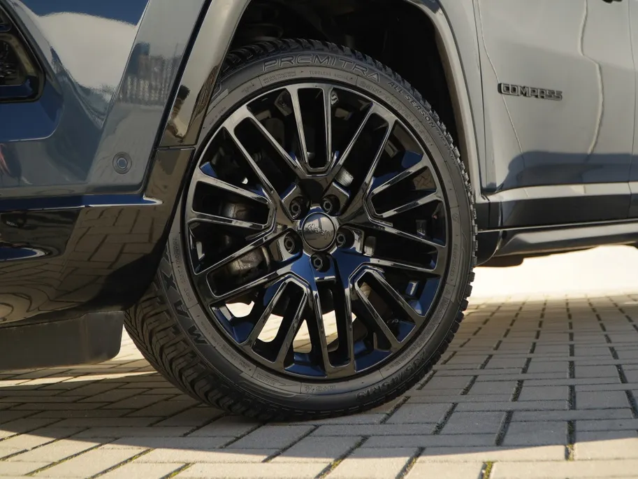 Jeep Compass 1.5T e-Hybrid 130 PK S | Leder | Winter | Camera | LED | 19'