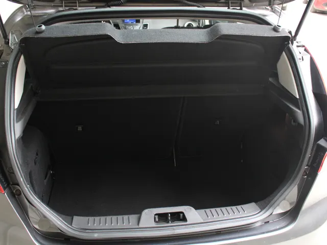 Ford Fiesta 1.0 Style 3-drs Airco | Navigatie | 4 seizoenenbanden | Nieuwe Distributieriem