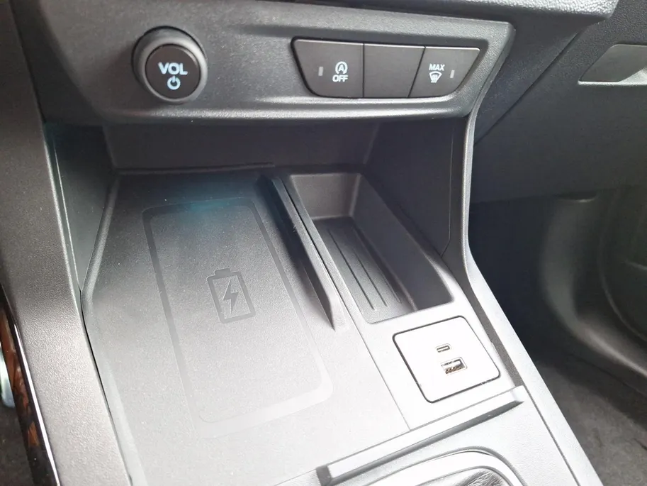 Ford Puma 1.0 EcoBoost Hybrid ST-Line Automaat | | !gratis automaat! | 0,99% rente icm Ford Options | Winterpack | Comfort Pack | Climate Control | El. Achterklep | Camera | Apple Carplay&Andorid Auto | 17' Lichtmetaal | Navigatie | Nieuw te bestellen |