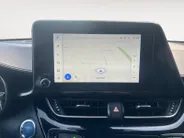 Toyota C-HR 1.8 Hybrid Dynamic | Climate | Adap cruise | LM Velgen 18'| Apple CP / Android auto |