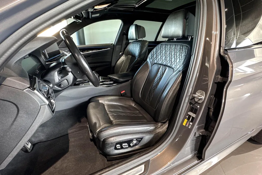 BMW 5 Serie Touring 530e