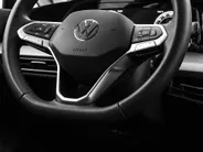 Volkswagen Golf 1.5 204pk DSG eHybrid Life Edition · Camera · Apple/Android Car Play · Leder Interieur · Dodehoek Detectie · P-Sensoren · Keyless · 18'' Inch · Garantie t/m 27-01-2030 of 100.000