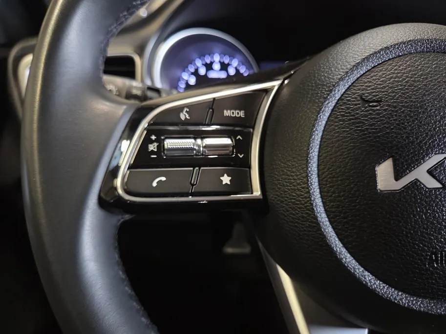 Kia Ceed Sportswagon 1.0 T-GDi DynamicLine | All-season banden | BTW-auto | Achteruitrijcamera | Parkeersensoren voor- en achter | Navi | Apple/Android Carplay | Cruise & Climate control | NAP