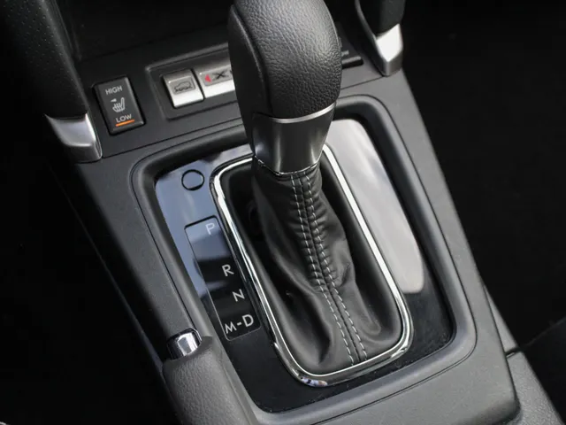 Subaru Forester 2.0 Premium Automaat | Navi | Cruise | Leder | Panodak | Lm-Velgen | Trekhaak