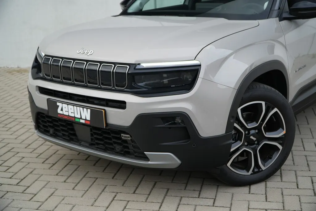 Jeep Avenger 1.2 e-Hybrid Summit | Pano | Navi | JBL | Camera | Winter | 18'
