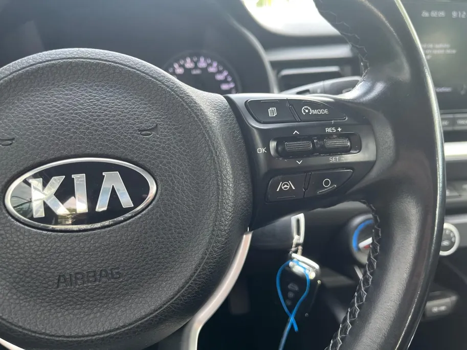 Kia Stonic 1.0 T-GDi MHEV DynamicLine | Automaat | Apple CarPlay & Android Auto | Trekhaak | Parkeercamera