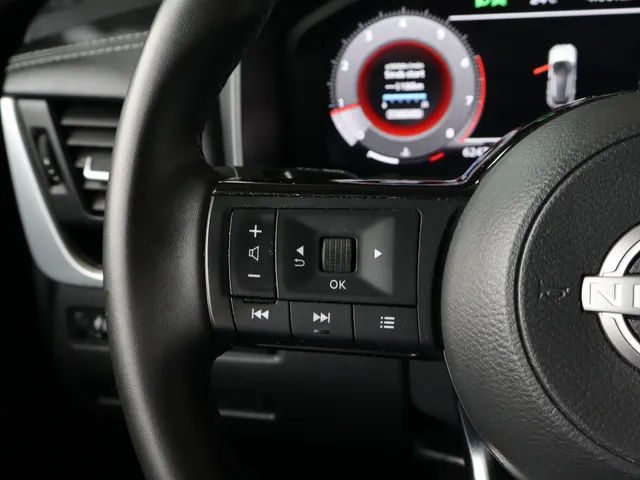 Nissan QASHQAI 1.3 MHEV N-Connecta | Trekhaak | Panoramadak