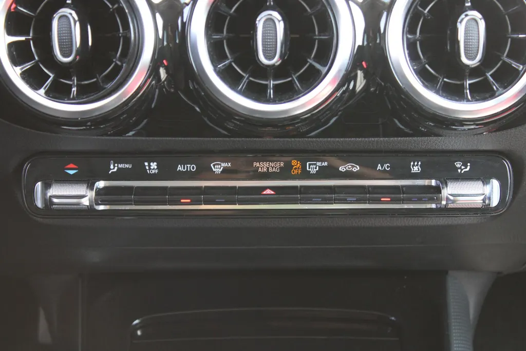 Mercedes-Benz B-Klasse B250e | Plug-in | 218PK | Automaat | 17' LM | Navi | Android Auto/Apple Carplay | Camera | Stoelverwarming |