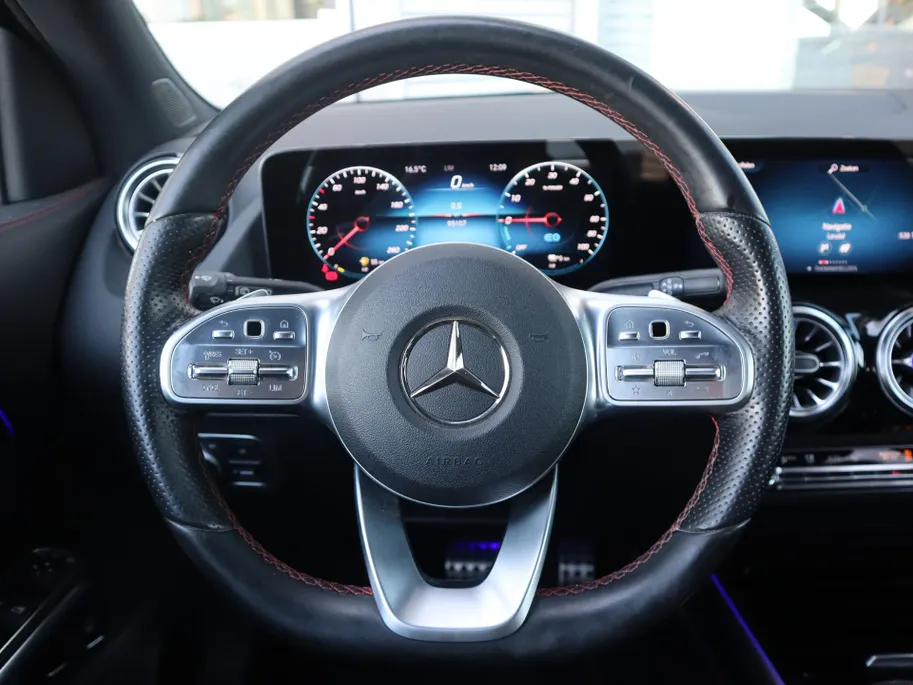Mercedes-Benz GLA 250 e Business Solution AMG Limited l Panoramadak l Carplay l Keyless