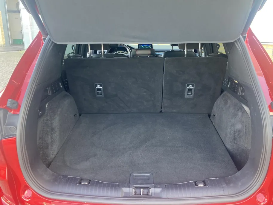 Ford Kuga 2.5 PHEV ST-Line X Afneembare trekhaak - Winter Pack - B&O Premium - 20inch LM velgen