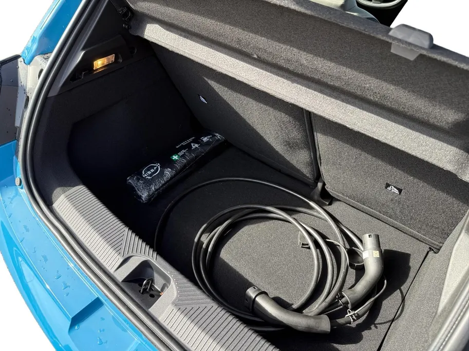 Nissan Micra ADVANCE 52 kWh *Navi+Camera*Climate Control*Winter Pack*Adapt. Cruise*Demonstratie auto!