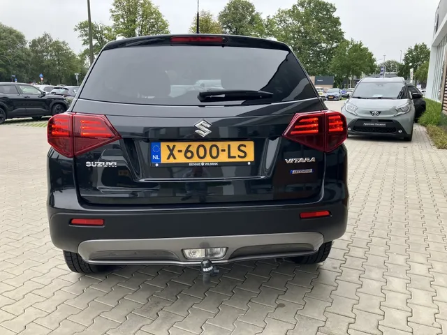 Suzuki Vitara 1.4 B.jet Select | Trekhaak | Adap cruise | Blindspot (21333km!)