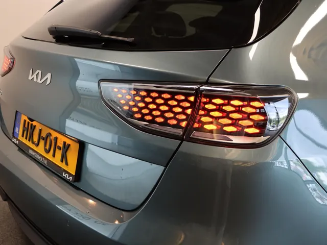 Kia Ceed 1.0 T-GDi Design Edition