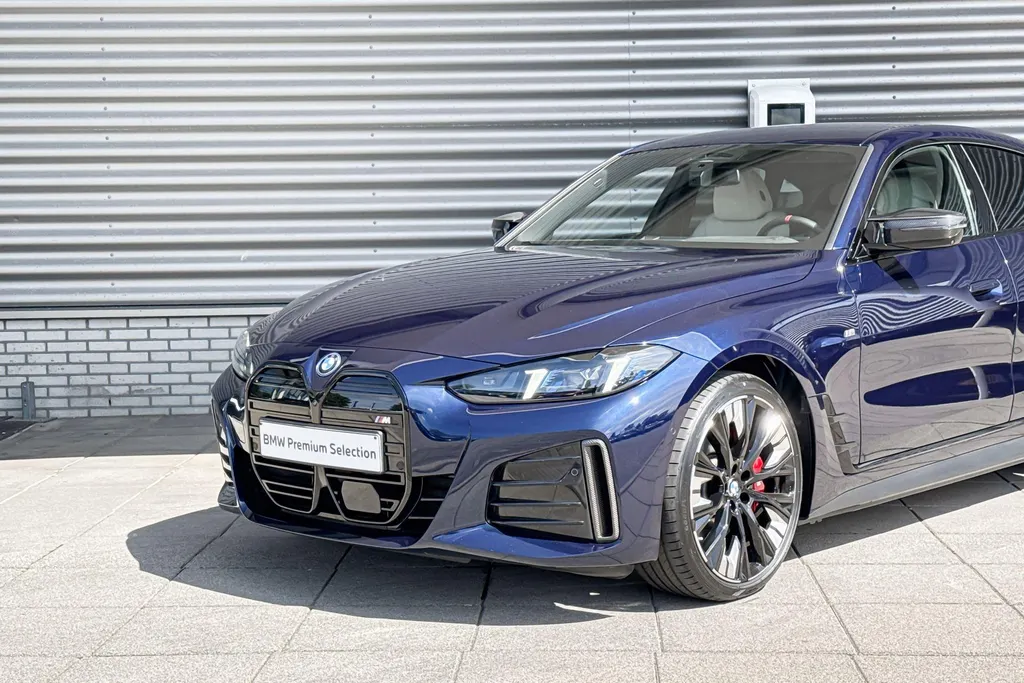 BMW i4 M60 84 kWh