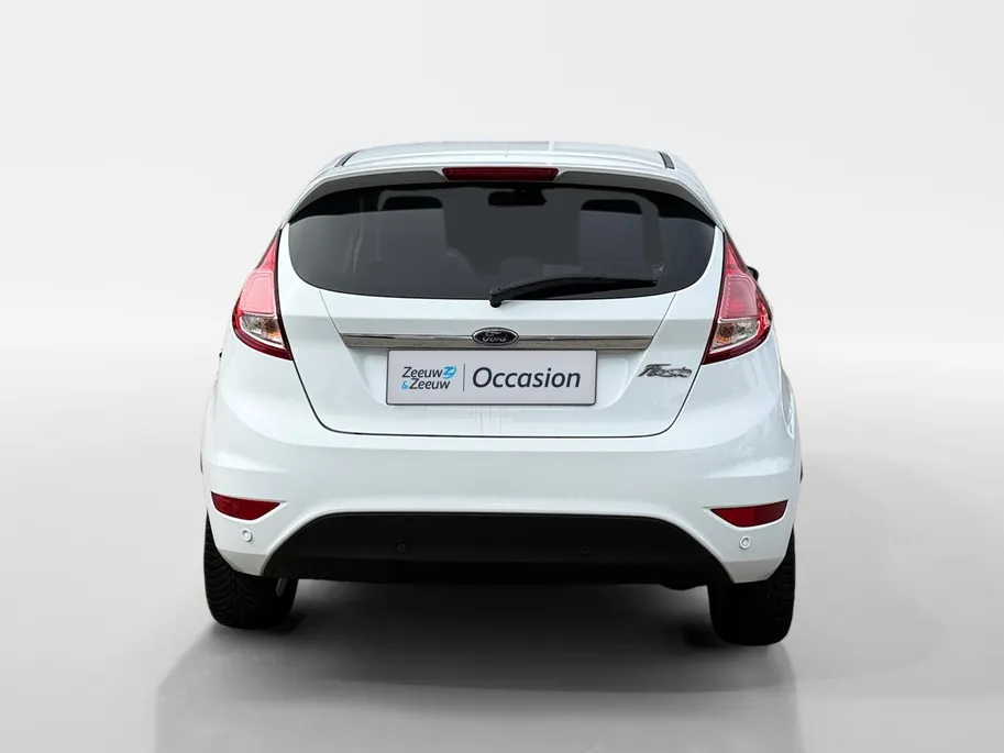 Ford Fiesta 1.0 Style Ultimate | Dealer onderhouden | NL auto | Navigatie | Parkeersensoren voor en achter | Achteruitrijcamera | 15' lichtmetalen velgen | Airco | Cruise control | Bluetooth | Privacy glas | Bovag garantie |