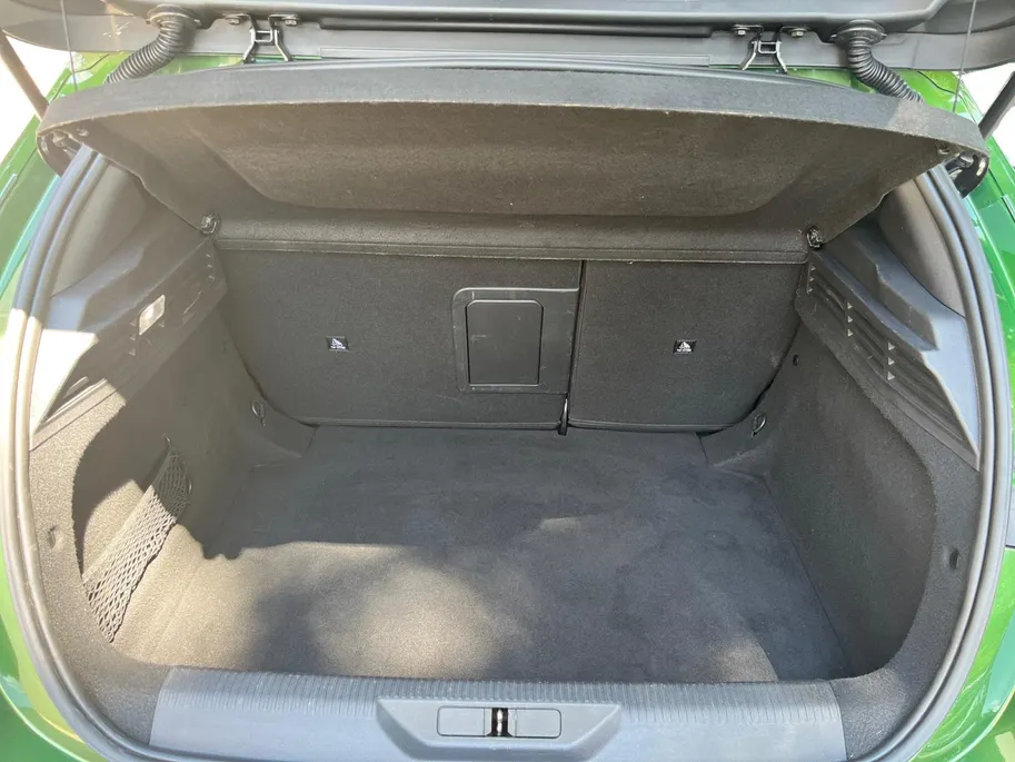 Peugeot 308 1.2 PureTech Allure Pack Business Android Auto | Apple Carplay | Navigatie | Adapt. Cruise Control | Parkeercamera