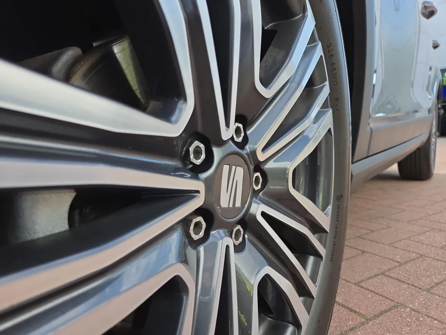 SEAT Arona Xperience Business Connect | Adaptief Cruise  | Climate Control | Camera | Dodehoek Detectie | 17'' LM Velgen | Apple Carplay | Android Auto | 9.000 km!