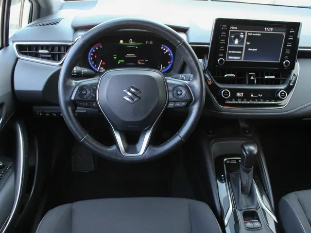 Suzuki Swace 1.8 Hybrid Style | Carplay/Android Auto | Adap Cruise | Camera | Clima | Lm-Velgen