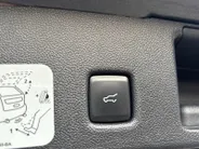 Ford Kuga 2.5 PHEV Vignale | Panoramadak | Trekhaak | Winter Pack | Driver assistance Pack | Elektr. Achterklep | Lederen Elektr. stoelen | 12 maanden garantie! |