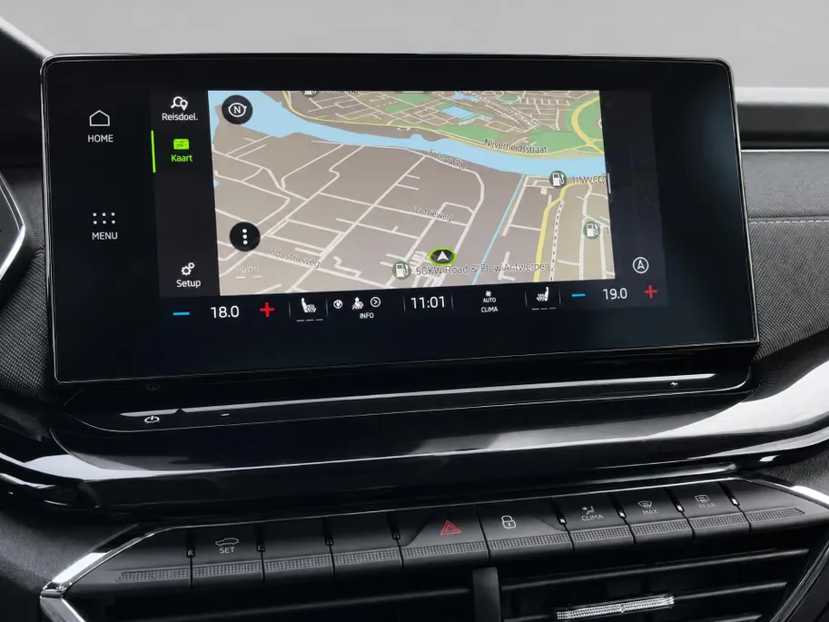 Škoda Octavia Combi 1.5e-TSI/150PK Business Edition Plus · Navigatie · Apple/Android Car Play · Camera + Parkeersensoren · Stoelverwarming ·