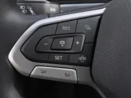 Volkswagen T-Roc 1.0TSI/115PK Life Edition · Apple/Android Car Play · Camera + Parkeersensoren · Keyless · Garantie t/m 29-05-2028 of 100.000km