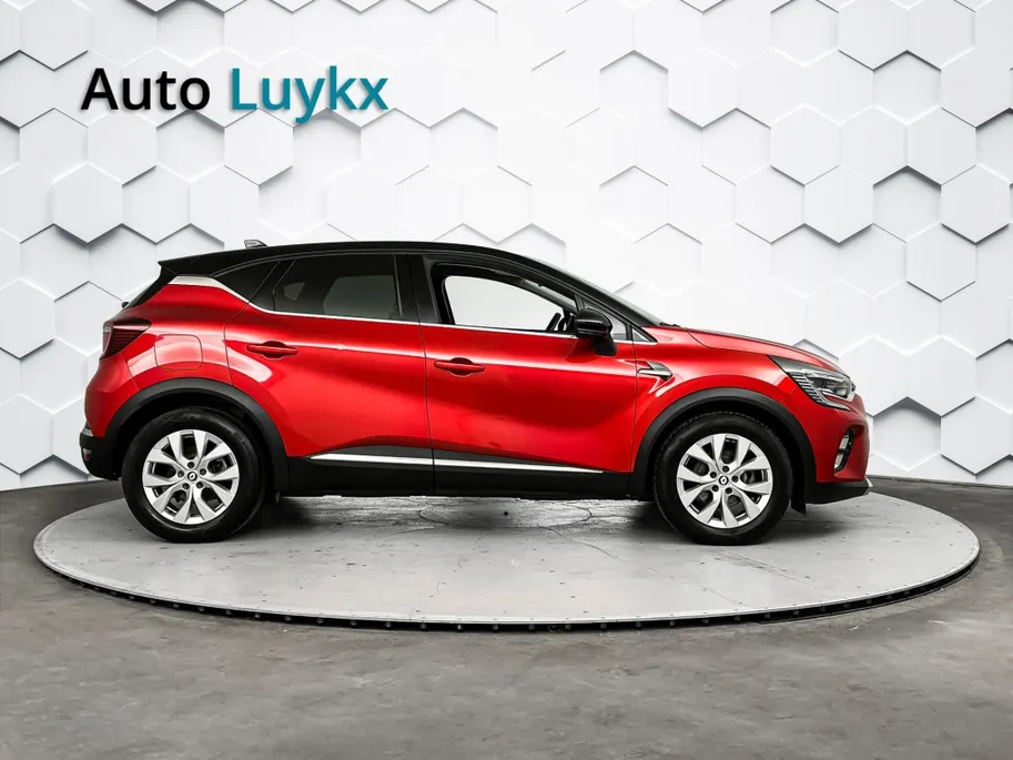 Renault Captur 1.6 E-Tech PHEV 160 Intens | Groot Scherm + Navigatie | Parkeercamera | Cruise Control