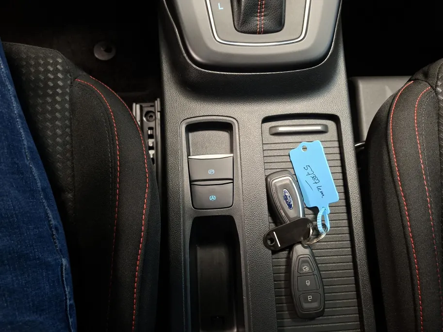 Ford Focus Wagon 1.0 EcoBoost Hybrid ST Line | Automaat | Winter Pack | Adap Cruise |