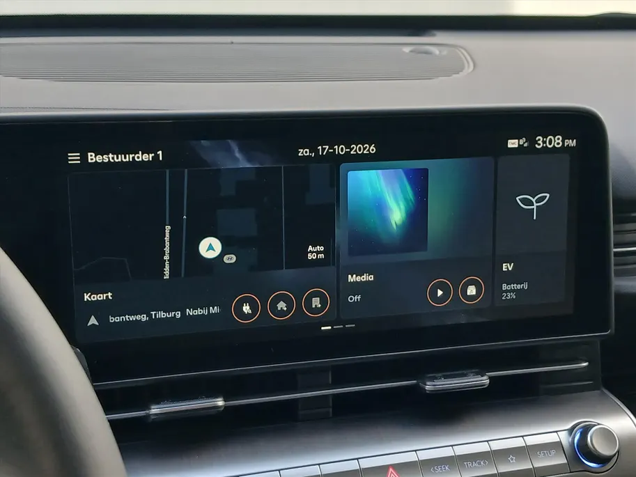 Hyundai Kona 64,8 kWh 204pk Pure Edition + Comfort Pack / DIRECT LEVERBAAR! / Demonstratieauto / 19' velgen!