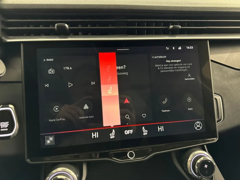 Lynk & Co 01 1.5 PHEV | 262 PK | Panoramadak | Navigatie